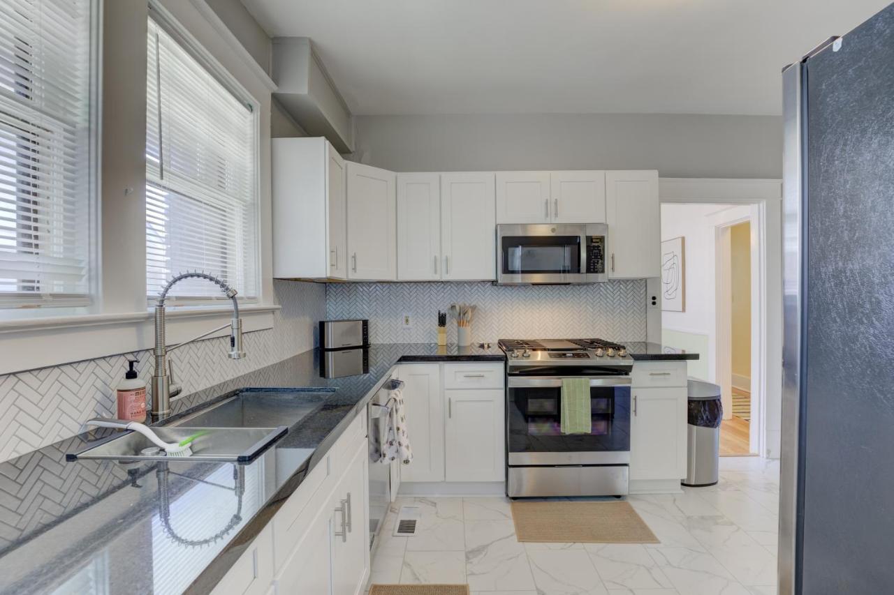 Spacious Bungalow With 6 Beds, Games, And Fire Pit - Close To Beale Street, Bbq, Graceland, & Liberty Bowl Memphis Exteriör bild